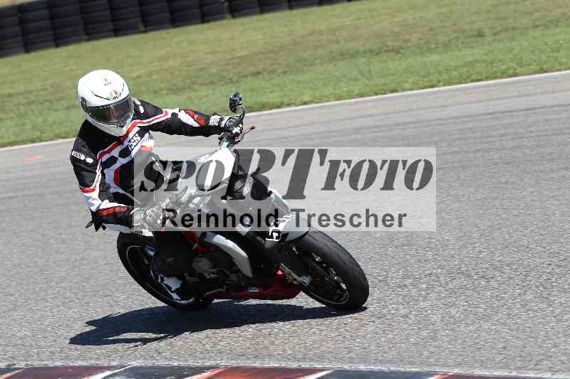 Archiv-2025/43 08.08.2025 Discover the Bike ADR/Bike 1 gruen/540